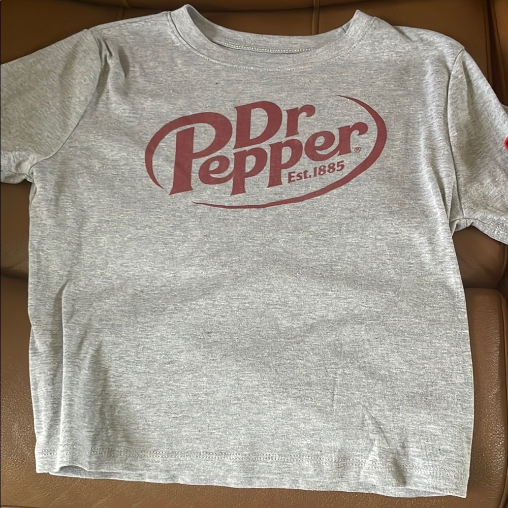2 Womens tops size XL NEVER WORN